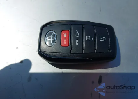 2025 Toyota Camry Xse из США, поврежденный, VIN 4T1DAACK0SU106960